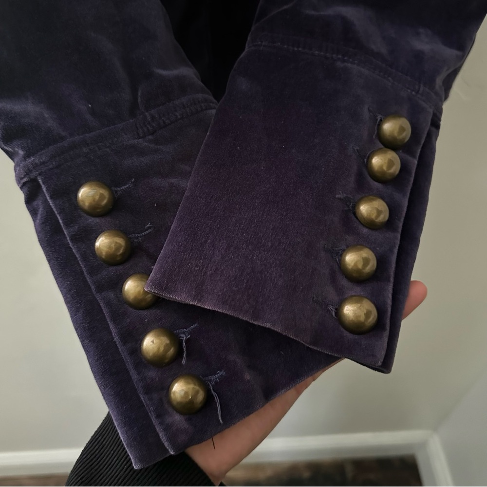 Tulle | velvet blazer - Picture 4 of 5